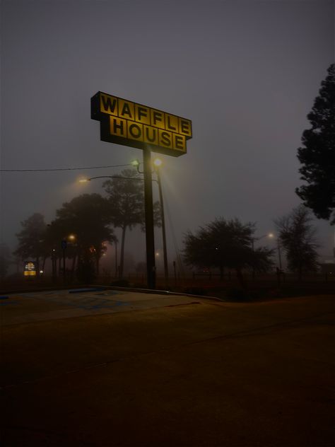 #wafflehouse #dark #darkaesthetics #aesthetic #fog #mystery #morning Traphouse Aesthetic, Late Night Waffle House Aesthetic, Fog Aesthetic Dark, Aesthetic Fog, Foggy Town Aesthetic, Fog Aesthetic City, Foggy Small Town Aesthetic, Waffle House, Art Classes