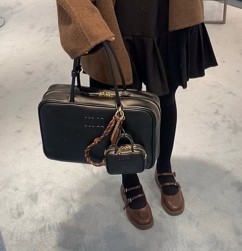 Miu Miu 🤎🖤 Miu Miu Beau Bag, Miu Miu Outfit Aesthetic, Miu Miu 2024, Miu Miu Aesthetic, Miumiu Bags, Miu Miu Outfit, University Bag, Adventure Bags, Dream Bags