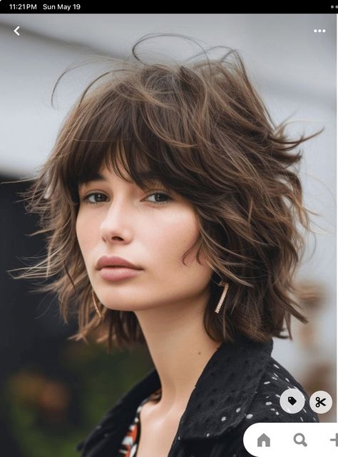 Edgy Textured Haircuts, Rock And Roll Shag Haircut, Medium Shag With Bangs, Edgy Shag Haircut, Medium Shag Cut, Hair Doos, Medium Shag, Medium Shag Haircuts, Short Shag Haircuts