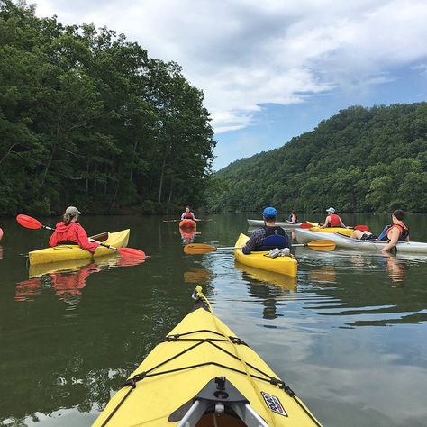 6 Best Beginner Kayaking Locations in Virginia - State Parks Blogs School Camp Aesthetic, Camping Stories, Kayaking Aesthetic, Summer Camp Ideas, Summer Camp Aesthetic, Camp America, Camp Aesthetic, Camping Books, Canoe Camping