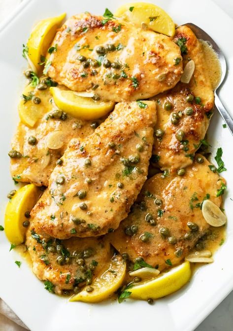 Lemon Chicken Piccata recipe is the BEST restaurant-quality meal that is easy to make at home and serve with pasta! You will love the flavorful white wine sauce reduction sauce that has just the right amount of lemon and butter. White Wine Lemon Butter Sauce Chicken, Lemon Chicken Piccata Recipe, Easy Chicken Piccata Recipe, White Wine Reduction, Lemon Sauce For Chicken, Easy Chicken Piccata, White Wine Butter Sauce, Piccata Sauce, Reduction Sauce