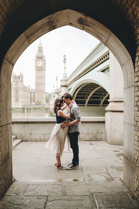 Annie and Justin | London Maternity Photographer » Sheffield Family Photographer | Elle Narbrook Annie Montgomery, London Couple, Photoshoot London, London Photoshoot, Dreamy Destinations, London Family, Maternity Photoshoot Poses, London Lifestyle, England London