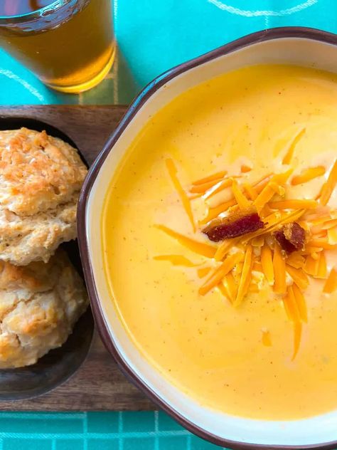 Cheesy Beer Soup, Wisconsin Beer Cheese Soup Recipes, Beer And Cheese Soup, Beer Cheese Soup Instant Pot, Wisconsin Cheese Soup Crockpot, Crock Pot Beer Cheese Soup, Crockpot Cheese Soup, Wisconsin Cheese Soup Recipe, Cheese Soup Crockpot