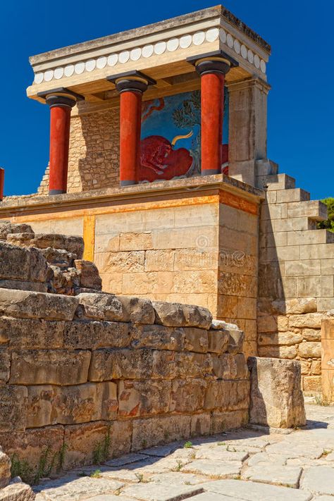 Northern entrance to Knossos palace, island of Crete. Greece , #spon, #Knossos, #entrance, #Northern, #palace, #Greece #ad Greece Palace, Greek Cruise, Palace Of Knossos, Knossos Palace, Minoan Civilization, Minoan Art, Greek Island Hopping, Looking For Houses, Land Of Oz