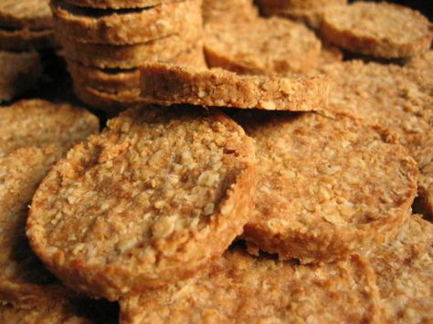 Anzac Biscuits Seveche Recipe, Wapf Recipes, Halvah Recipe, Belvita Recipe, Caneloni Recipe, Australian Cookies, Breakfast Biscuit Recipe, Belvita Breakfast Biscuits, Tajin Recipes