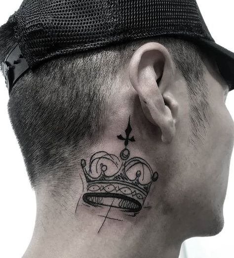 Warrior Neck Tattoo, Crown Neck Tattoo, Alas Tattoo, Ear Tattoo Ideas, Dark Art Tattoo, Artistic Inspiration, Neck Tattoo, Tattoo Idea, Ear Tattoo