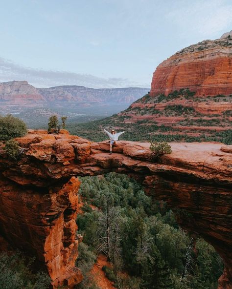 Devil's Bridge in Sedona Arizona. Get the perfect 2 week itinerary for a Southwest US road trip here through California, Nevada, Utah, and Arizona. #usroadtrip #southwestusa | southwest us travel | southwest usa roadtrip | usa road trip ideas | sout…