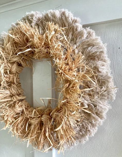 Today I’m sharing an easy, inexpensive way to decorate your home for Fall and only using items from the Dollar Tree. I’m using natural colors to match my home, but you can definitely use other colors to match your home. Here is what you’ll need.one wire wreath form4-5 ropes4-5 raffiascissorsbrush I measured about 12” of raffia. Cut all of your pieces first, that way you have all the same size. Loop each piece through the inner hoop and continue all the way around. Next, cut y… Diy Fall Ideas, Interesting Crafts, Dollar Tree Hacks, Wire Wreath Forms, Boho Wreath, Fall Door Decorations, Outdoor Crafts, Diy Fall Wreath, Wire Wreath