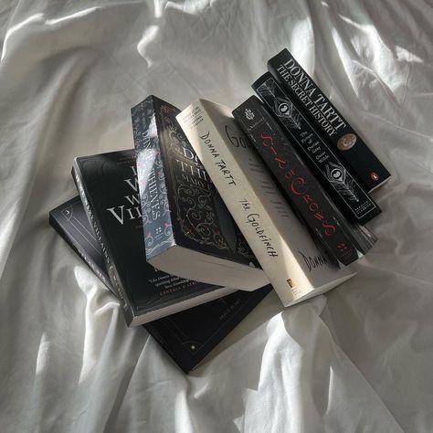 Classy Book Aesthetic, Books Fantasy Aesthetic, Literary Fiction Aesthetic, Fictional Books Aesthetic, Fiction Books Aesthetic, Book Aesthetic Photos, My Book Aesthetic, Books Dark Aesthetic, Books Aesthetic Pics