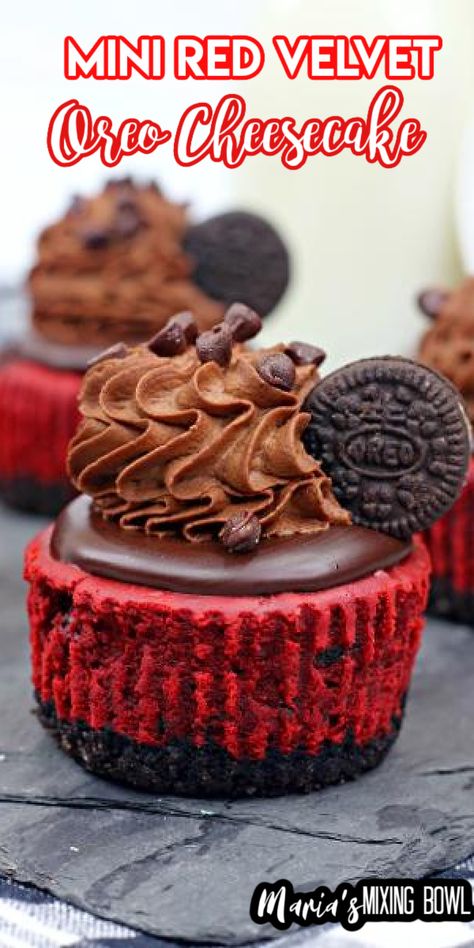 Red Velvet Oreo Cheesecake, Richard Winters, Amazing Cheesecake, Elvis Presley Cake, Mini Oreo Cheesecake, Red Velvet Oreo, Valentines Breakfast, Thanksgiving 2023, Bff Photography