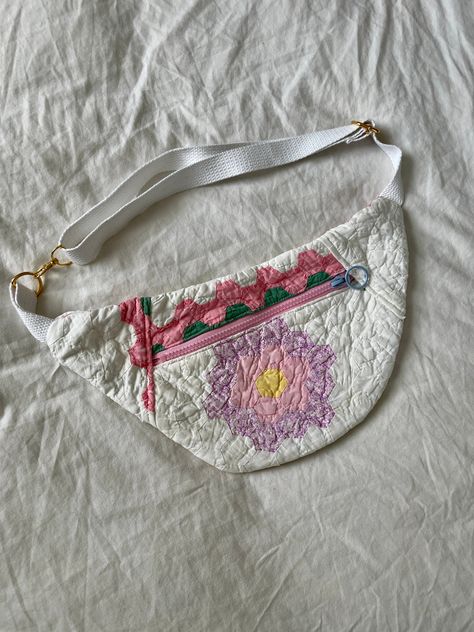 Crescent Moon crossbody bag Past Lives, Vintage Quilt, I Have Done, Vintage Quilts, Past Life, Crescent Moon, Crescent, Bend, Crossbody Bags