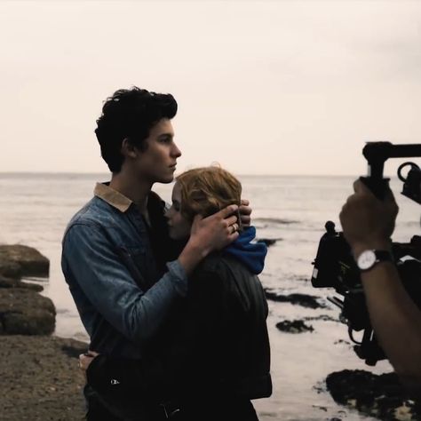 Shawn Mendes Girlfriend, Ellie Bamber, Ansel Elgort, Pity Party, Shawn Mendes, Couple Photos, Tumblr, Quick Saves, Art