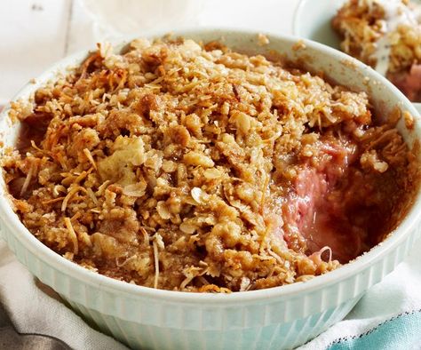 Apple and Rhubarb Crumble Recipe Rhubarb Crumble Recipe, Rhubarb And Apple Crumble, Rhubarb Crumble Recipes, Australian Desserts, Stewed Fruit, Rhubarb Crumble, Crumble Recipe, Healthy Apple, Rhubarb Recipes