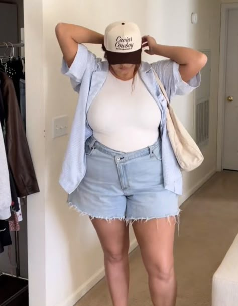 Plus Size Vacation Outfits, Postpartum Style, Curvy Street Style, Day Out Outfit, Plus Size Baddies, Postpartum Fashion, Plus Size Summer Fashion, Plus Zise, Outfit Plus Size