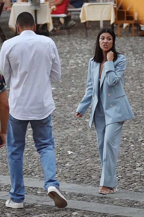 Kourtney Younes, Younes Bendjima, Kylie Kardashian, Kourtney Kardashian Style, Power Suit, Kardashian Style, Kourtney Kardashian, Couple Goals, Suits For Women