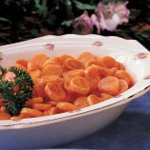 Tangy Carrot Coins Carrot Coins Recipe, Carrot Coins, Glazed Carrot, Cinnamon Carrots, Carrots Side Dish, Glazed Carrots Recipe, Cooked Carrots, Glazed Carrots, Carrot Recipes