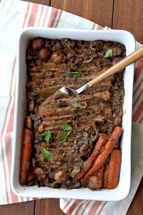 How To Make Brisket, Well Ideas, Kosher Food, Braised Brisket, Dried Porcini Mushrooms, Jewish Food, Brisket Recipes, Weekly Meal Plan, Porcini Mushrooms