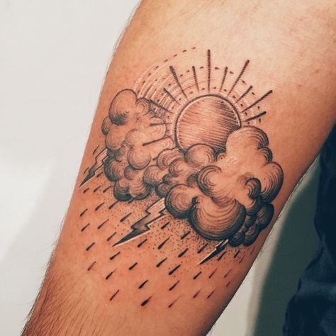 Rain Cloud Tattoos, Euphoria Tattoo, Everything Tattoo, Peru Tattoo, Berg Tattoo, Tattoo Sonne, Dark Skin Tattoo, Storm Tattoo, Deep Tattoo