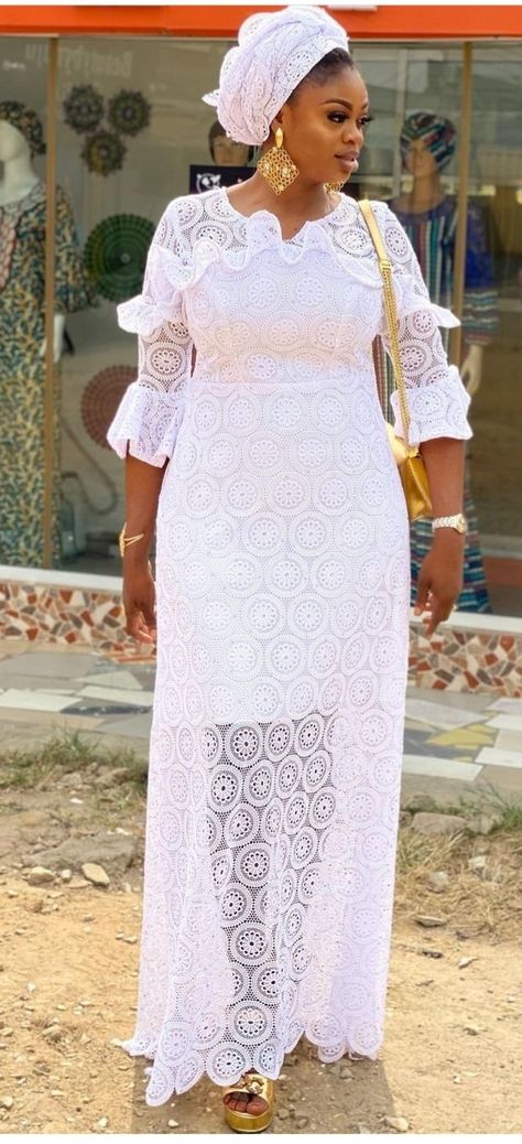 Simple White Lace Gown Styles Nigerian, White Dry Lace Gown Styles Nigerian, Latest White Lace Gown Styles Aso Ebi, White Lace Styles In Nigeria, Dry Lace Gown Styles Nigerian, White Lace Gown Styles Nigerian, White Lace Dress Styles Ghana, White Lace Dress Styles Nigerian, Agbada Styles For Women