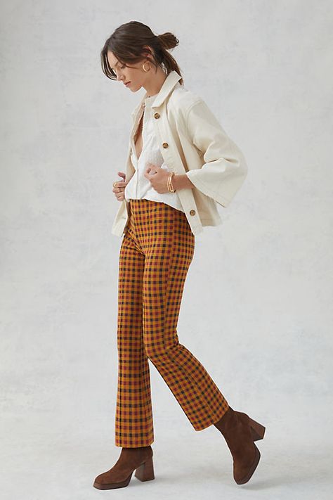 Fun Work Pants, Flare Pants And Boots, Funky Professional Outfits, Crop Flare Pants, Kick Flare Pants, Hipster Clothing, Cropped Flare Pants, Artsy Outfit, Tan Pants