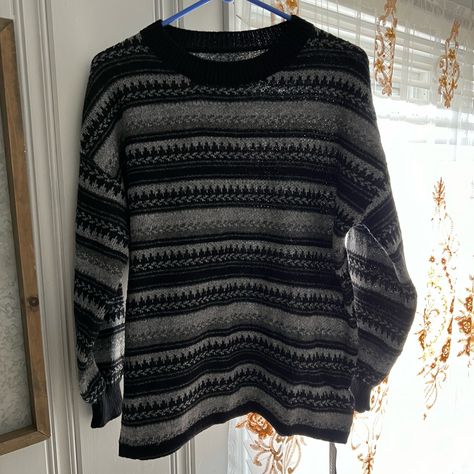 Cute Romwe Geo Pattern Unisex Long Sleeve Knit Sweater In The Colors Black And Gray. Size: Women's M. Brand New, Unworn, With Original Tags. Crochet Sweater Black, Goth Sweaters, Thrift Manifest, Weird Kid, Grunge Sweater, Shopping List Clothes, Black Striped Sweater, Sweaters Knitted, Collared Sweater