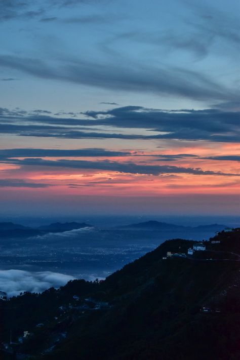 #nature #photo #mountains #mount #mountain #naturephotography #photos #naturelover #landscapephotography #naturephoto #photoart #nikonphotography #natureshot #naturecaptures #natureisperfect #adventure #beautiful #wanderlust #sunset #mountainsscape #mussoorie #uttarakhand Mussoorie Uttarakhand, Mussoorie, Nikon Photography, Nature Photos, Nature Lover, Landscape Photography, Photo Art, Nature Photography, Instagram Photos