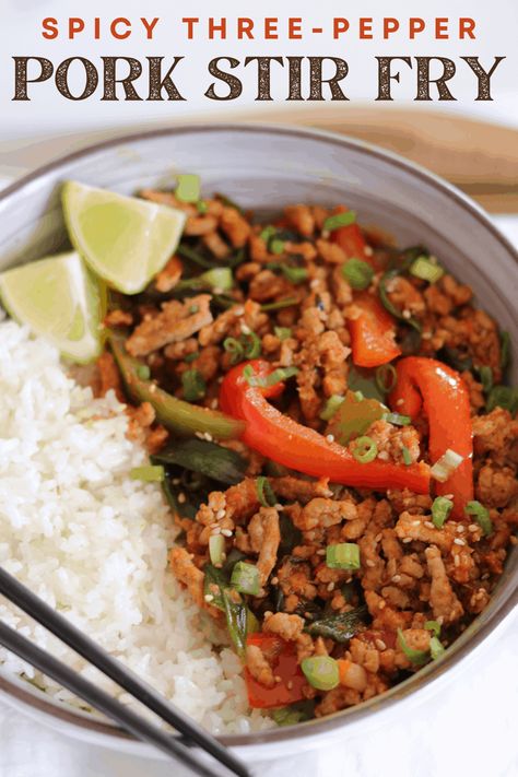 This ground pork and pepper stir fry is a sneaky way to get tons of veggies into your diet. It's packed with nutrients, flavor, and heat! Ground Pork And Tofu Recipe, Pork Tofu Recipe, Ground Pork Stir Fry, Pepper Stir Fry, Sausage Stir Fry, Simple Stir Fry, Pork Stir Fry Recipes, Pork Mushroom, Frugal Meal Planning