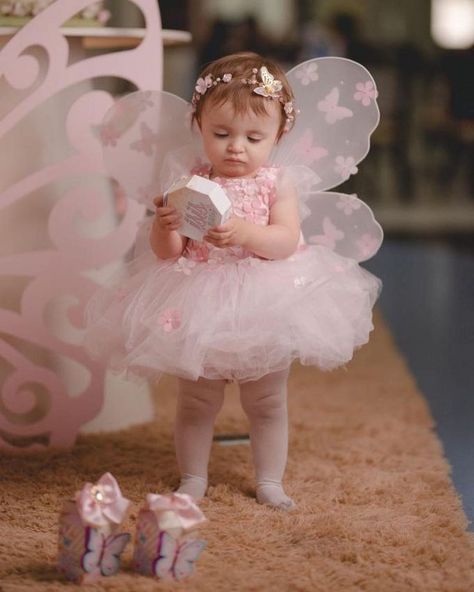 Fairy Birthday Dress For Baby Girl, First Birthday Themes Butterfly, Butterfly Theme Dress, Fairy Theme Birthday Party, Butterfly 1st Birthday, Butterfly Themed Birthday Party, Baby Birthday Photoshoot, Fairy Garden Birthday Party, Birth Celebration