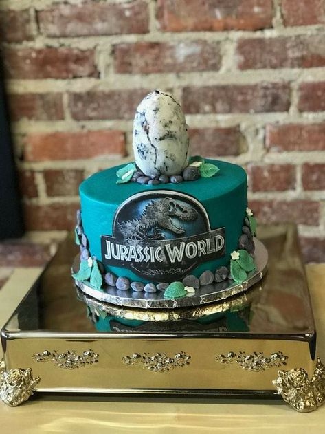 Jurassic Lego Cake, Jurassic World Cakes, Jurassic World Lego Cake, Mosasaurus Birthday Party, Jurassic Birthday Cake, Jurassic Park Cake Ideas, Mosasaurus Cake, Jurassic World Cake Ideas, Velociraptor Cake