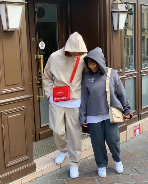 Couple Fits Streetwear, Streetwear Fashion Couple, Streetwear Couple, Fits Streetwear, Couple Fits, Cute Couple Outfits, Black Couples Goals, Mens Outfit Inspiration, Matching Couple Outfits