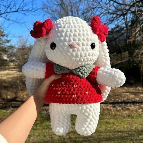 Crochet Birthday Gifts For Women, Stuffy Pattern, Crochet Stuffy, Knitting Journal, Crochet Bunnies, Knit Sets, Crocheted Animals, Knitting Bag Pattern, Karakter Sanrio