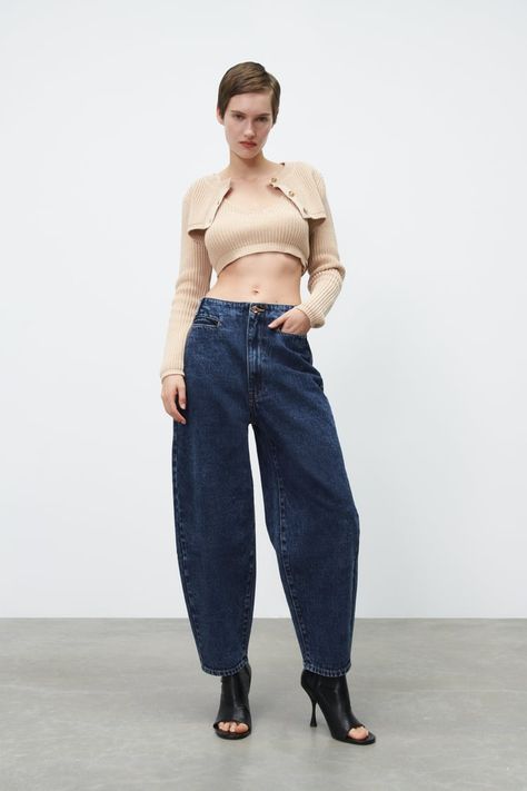 Z1975 BALLOON FIT JEANS - Blue | ZARA United States Balloon Fit Jeans, Balloon Jeans, Moda Denim, Open Toe High Heels, Black Pants Casual, High Heel Boots Ankle, Jeans Bootcut, Pants Casual, Shorts With Pockets