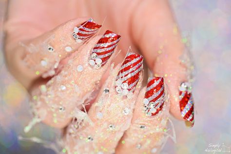 Candy Cane Ice Queen nails  by simplynailogical Watch the video: http://bit.ly/CandyCaneIceQueen Simply Nailogical, Candy Cane Nails, Queen Nails, Nail Vinyls, Nail Stencils, Holiday Nail Designs, Nail Art For Beginners, Heart Nail Art, Heart Nail