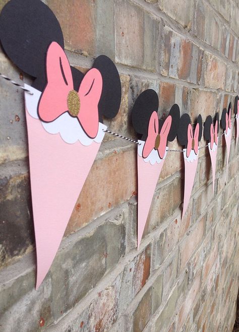 Γενέθλια Mickey Mouse, 4de Verjaardag, Minnie Mouse Birthday Party Decorations, Idee Babyshower, Minnie Mouse Baby Shower, Minnie Birthday Party, Minnie Mouse Theme, Minnie Mouse Bow, Minnie Party