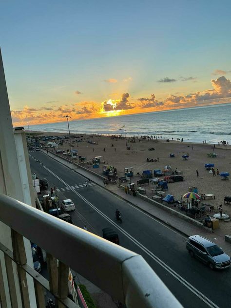 Jagannath Puri Beach, Puri Odisha Beaches, Puri Odisha Aesthetic, Puri Beach Aesthetic, Odisha Aesthetic, Puri Sea Beach, Jagannath Wallpaper, Horror Wallpapers, Puri Beach