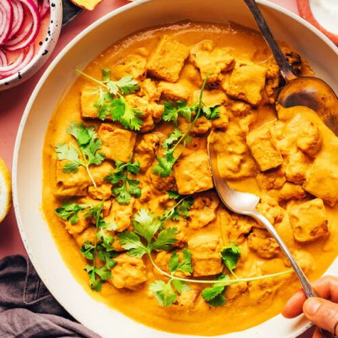 Tofu Cauliflower, Grillable Veggie Burger, Korma Sauce, Quick Pickled Onions, Vegan Parmesan Cheese, Cauliflower Curry, Vegan Curry, Vegan Parmesan, White Bean