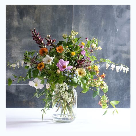 Cosmos Bouquet, June Bouquet, Lamprocapnos Spectabilis, Bud Bouquet, Floral Headdress, Garden Greenhouse, Forget Me Nots, Late Spring, Rose Bud