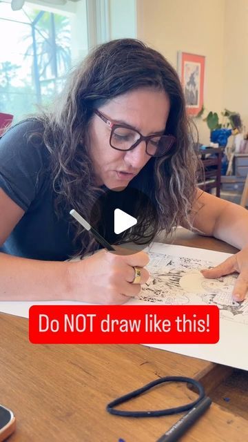 Milan Art Institute on Instagram: "Drawing comes from your entire arm, not just your wrist!
.
.
.
#artistoninstagram #artsupplies #artlover #arttutorial #processart #artreels #arttips #artprocess #handdrawn #artinspiration #artvideo #artsy #creativeart #artreel #drawing #drawingtutorial #arttips #artistssupportingartists" Milan Art Institute Boards, Reactions Drawing, Milan Art Institute, Milan Art, Instagram Drawing, Drawing Board, Happy Days, Process Art, Art Tips