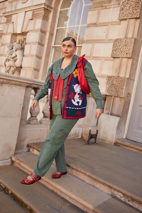 Plus Size Aw22, Winter Street Style Plus Size, Plus Size Maximalist, Maximalist Plus Size Fashion, Winter Outfits Maximalist, Plus Size Winter, Fashion Week Outfit, Copenhagen Style, Androgynous Fashion