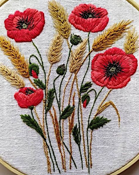 Embroidered Poppies, Embroidered Placemats, Embroidered Curtains, Embroidered Accessories, Bordados Tambour, Textile Art Embroidery, Hand Embroidery Patterns Flowers, Embroidered Napkins, Hand Embroidery Tutorial