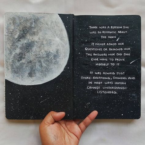 Moon Journal, Art Journal Cover, Pretty Journals, Diy Journal Books, Art Journal Therapy, Bullet Journal Diy, Bullet Journal Design Ideas, Sketchbook Art Journal, Diary Ideas