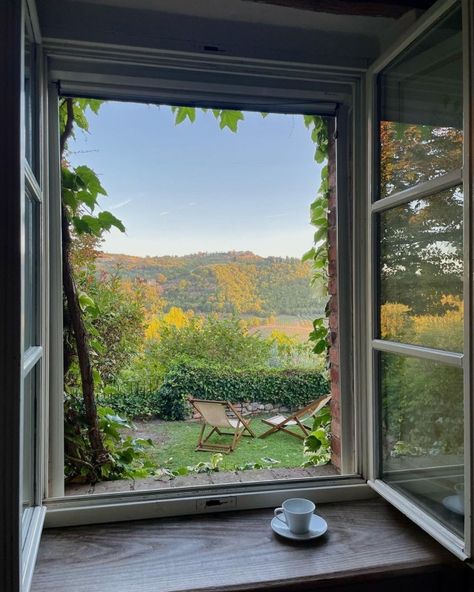 Visual gallery on Tumblr Ivy House, Flowers Wallpaper, Window View, Open Window, Through The Window, Pretty Places, Cottage Chic, Dream Home Design, Country Life