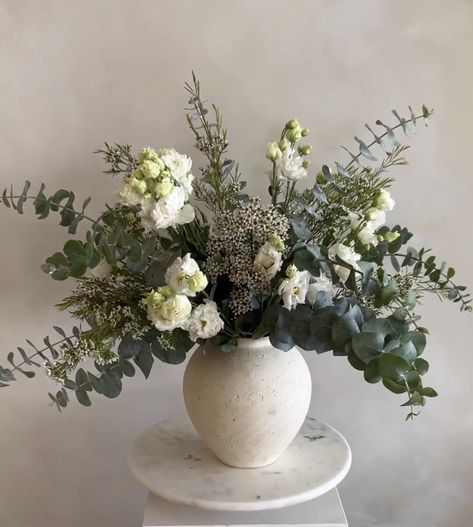 Greens In Vases Floral Arrangements, Indoor Vase Winter Flowers, White And Green Vase Arrangements, Dark Academia Flower Arrangement, White And Green Flowers In Vase, Dark Green Vase, Living Room Dining Room Combo, Moon Jar, Artificial Flowers And Plants