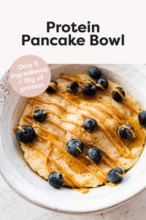 Baked Protein Pancake Bowl, Pancake Bowl Recipe, High Protein Pancake Bowl, Protein Pancake Bowl, Kodiak Protein Pancakes, Pancake Bowl, Quick High Protein Breakfast, Morning Protein, Best Whey Protein Powder