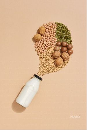 Milk Photography, Food Photography Composition, Food Art Photography, Vegan Milk, Food Advertising, Food Photography Tips, Food Graphic Design, Coffee Photography, Nut Milk