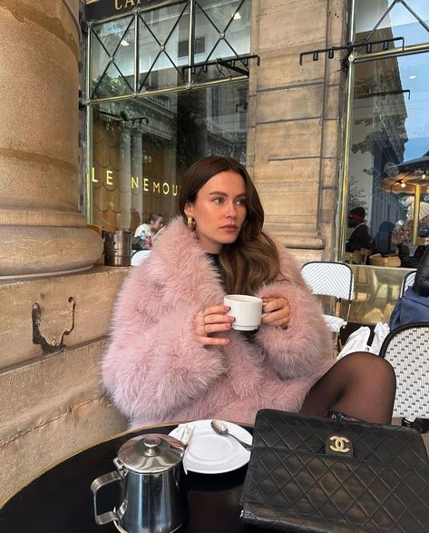 Pink Headband Outfit, Pink Fur Jacket Outfit, Pink Fur Coat Outfit, Pink Fur Jacket, Fur Jacket Outfit, Switzerland Trip, Pink Fur Coat, Fur Coat Outfit, Headband Outfit