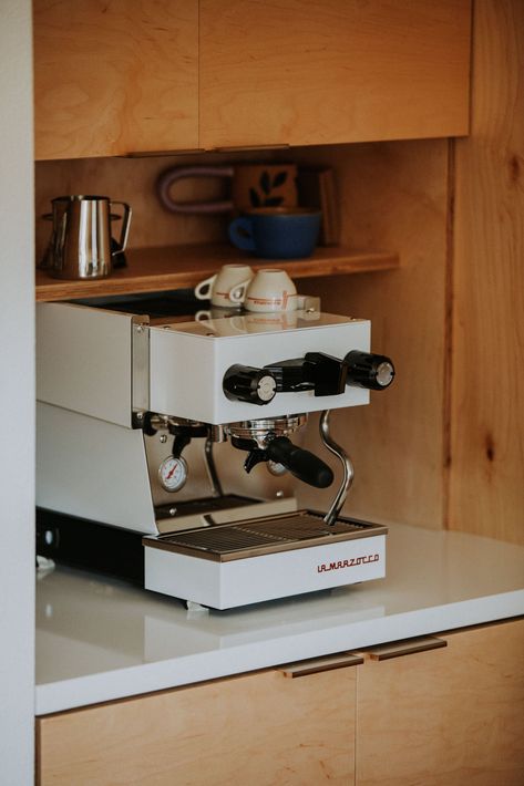 Linea Micra - La Marzocco Home Home Espresso Machine, Espresso At Home, La Marzocco, Home Coffee Stations, Water Spout, Coffee Corner, Office Coffee, Scandinavian Kitchen, Espresso Machines