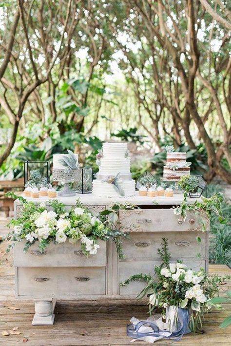 30 Pretty And Cheap Boho Decor For Wedding ♥ If your wedding budget is limited, pay attention to the bohemian wedding style. We have collected for you cheap boho decor ideas that look impressive. #wedding #bride #weddingforward #bohowedding Outdoor Dessert Table, Vintage Wedding Cake Table, Sweet Table Wedding, Deco Champetre, Dessert Table Decor, Wedding Cake Table, Themed Desserts, Wedding Dessert Table, Dessert Display