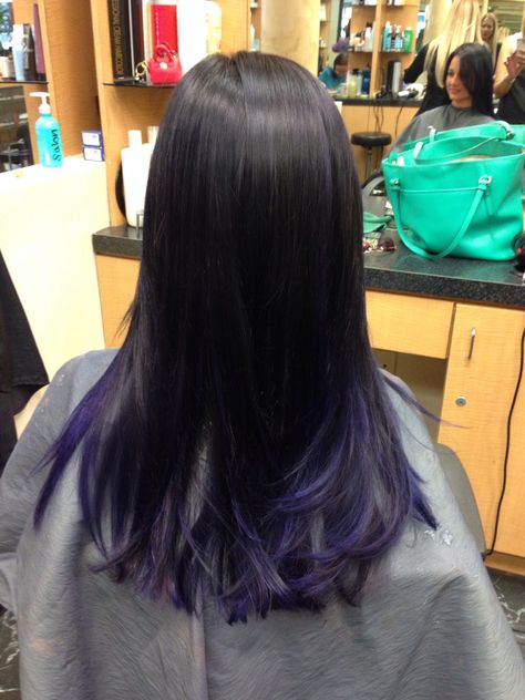 Purple Hair Gradient, Black Hair With Purple Tips, Black Hair With Colored Tips, Purple Ends Hair, Purple Tips Hair, Purple Hair Tips, Purple Hair Streaks, Purple Hair Highlights, Dyed Tips