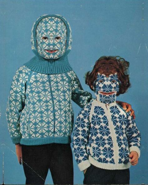 Ski Trends, Funny Christmas Pictures, Vintage Knitwear, Yarn For Sale, Vintage Ski, Funny Illustration, The Embrace, Handmade Scarves, Fun Hobbies